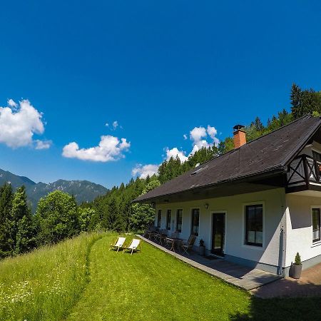 Karami Mountainhouse Bed & Breakfast Trzic Ngoại thất bức ảnh